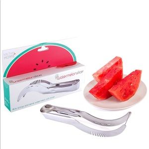 NWT Watermelon slicer corer and server